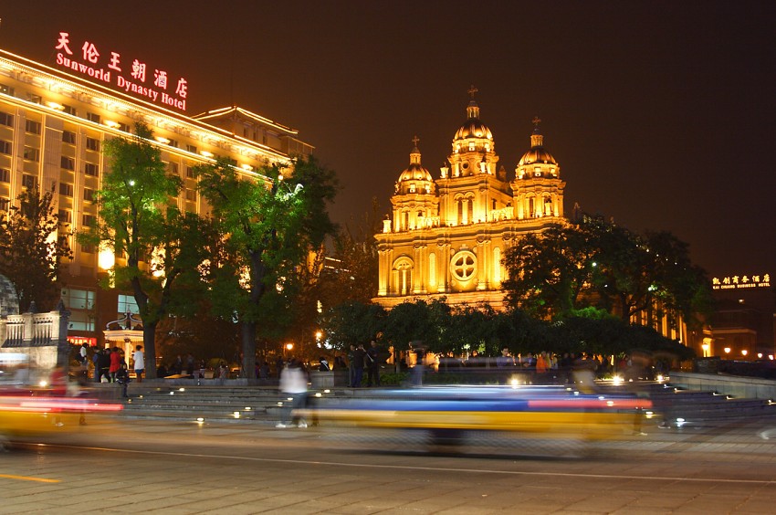 Vương Phủ Tỉnh - trung tâm thương mại nổi tiếng nhất ở Bắc Kinh